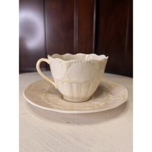 Belleek New Shell Yellow Lustre Teacup & Saucer 6th Mark Set Of 2 c. 1965-1980